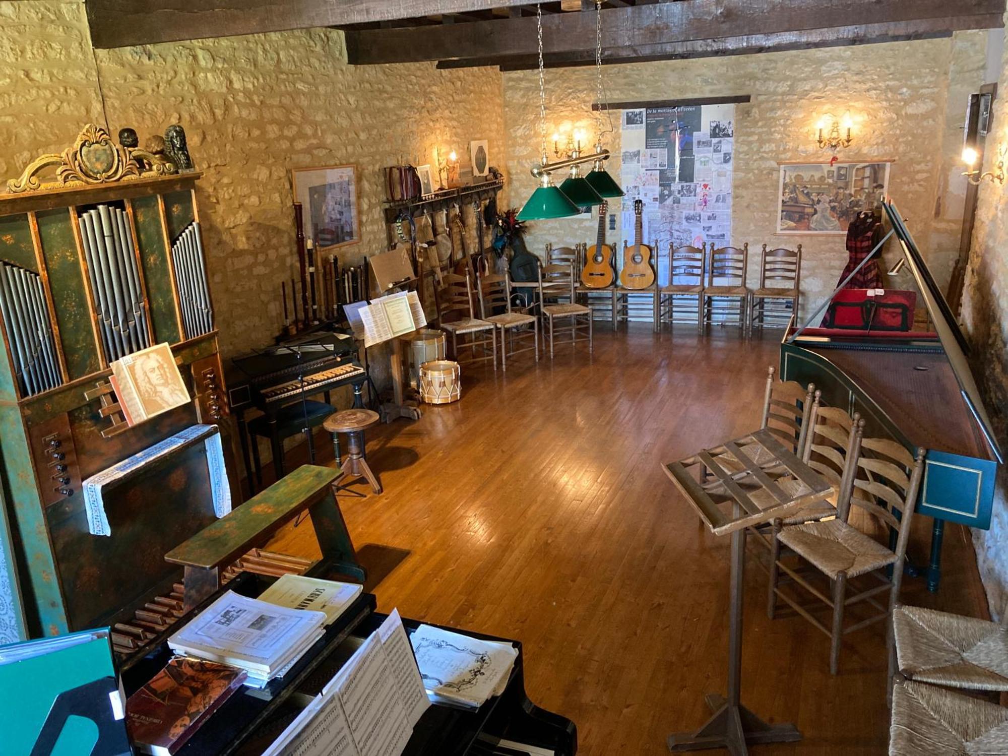 Maison Les Beaux Arts Mouzay  Ngoại thất bức ảnh